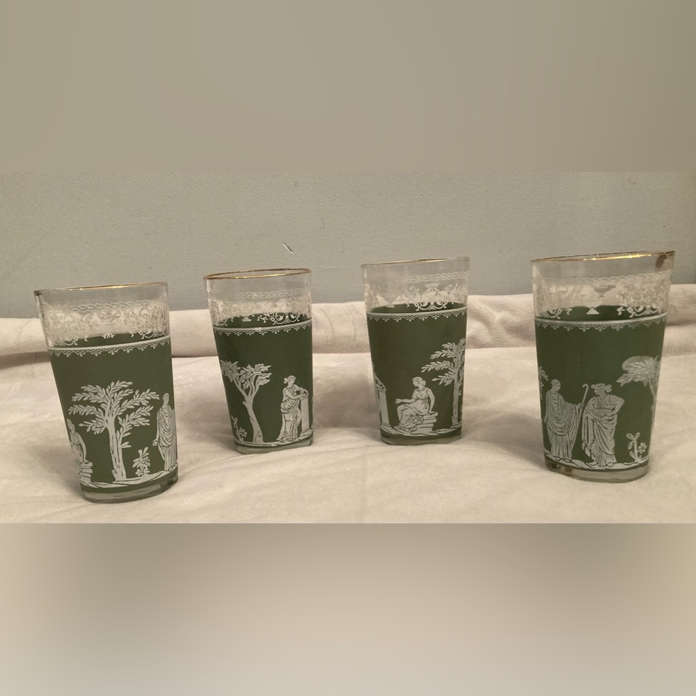 4 Vintage Wedgewood Glasses